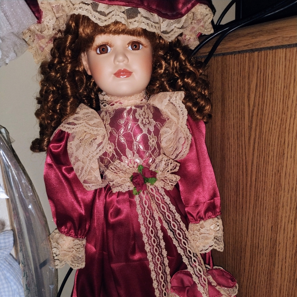 Collectors Edition Dandee 24" Porcelain Doll